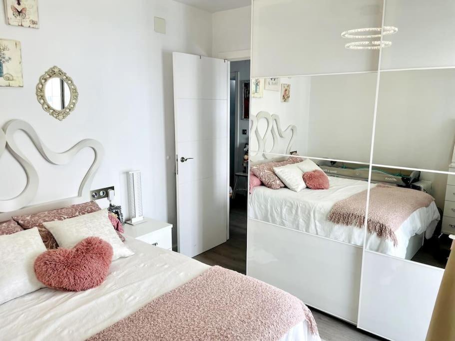 Nuevo!! Apartamento Lujo&Confort. Parking เซบีญา ภายนอก รูปภาพ